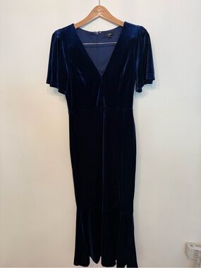 Lulu's Navy Velvet V-Neck Maxi Dress